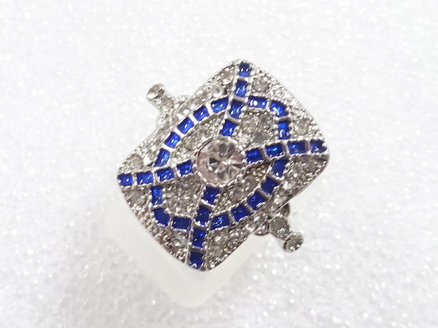 JAPANESE KIMONO / ANTIQUE CRYSTAL RING (SIZE 15)